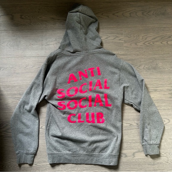 🩷Anti Social Social Club Pink Logo Hoodie - Picture 2 of 4